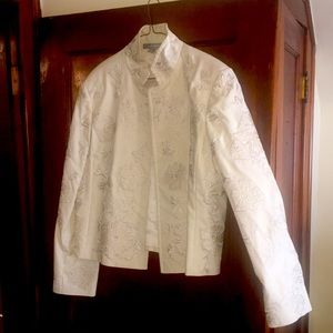 Ellen Tracy embroidered jacket